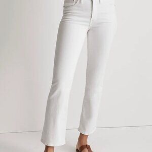 Madewell Women's Kick Out Crop Jeans in Pure White Size: 29